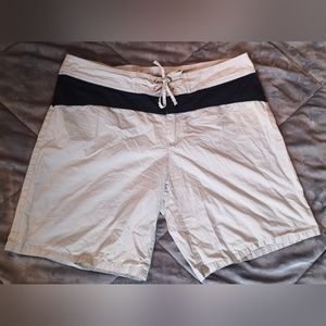 Short smart set. Size 9.
